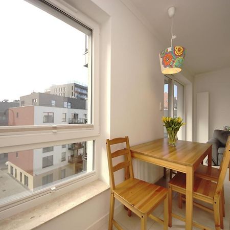 Holidays Home Apartamenty Chmielna Gdansk Bagian luar foto