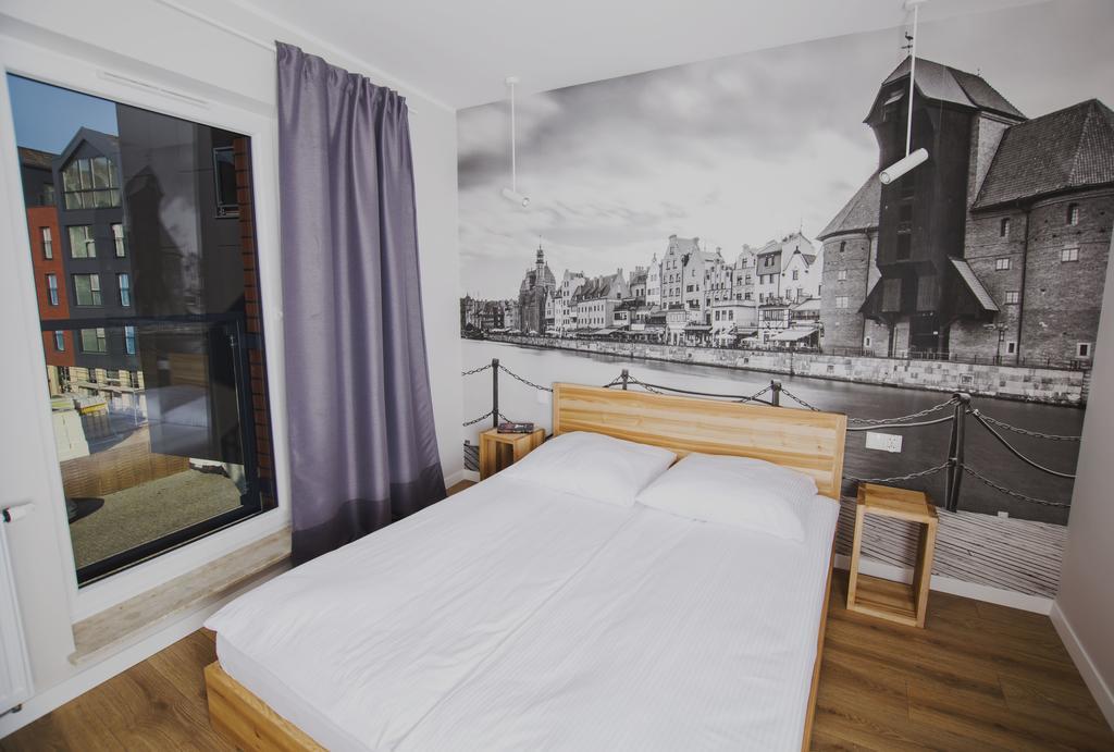 Holidays Home Apartamenty Chmielna Gdansk Bagian luar foto