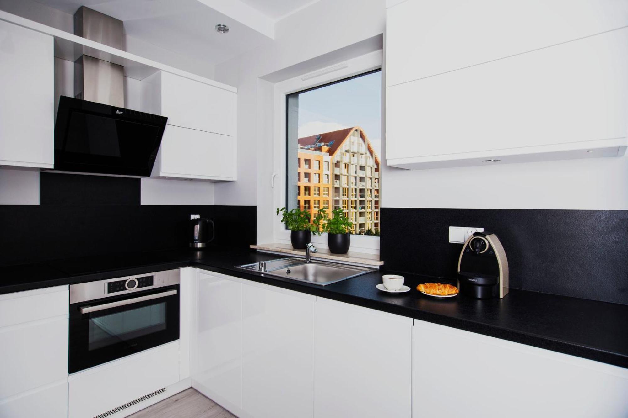 Holidays Home Apartamenty Chmielna Gdansk Bagian luar foto