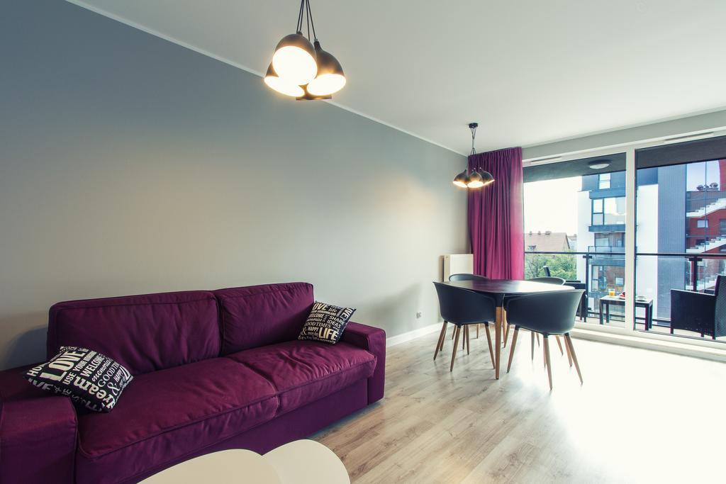 Holidays Home Apartamenty Chmielna Gdansk Bagian luar foto