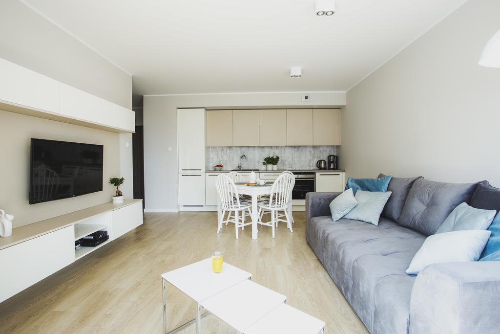 Holidays Home Apartamenty Chmielna Gdansk Bagian luar foto