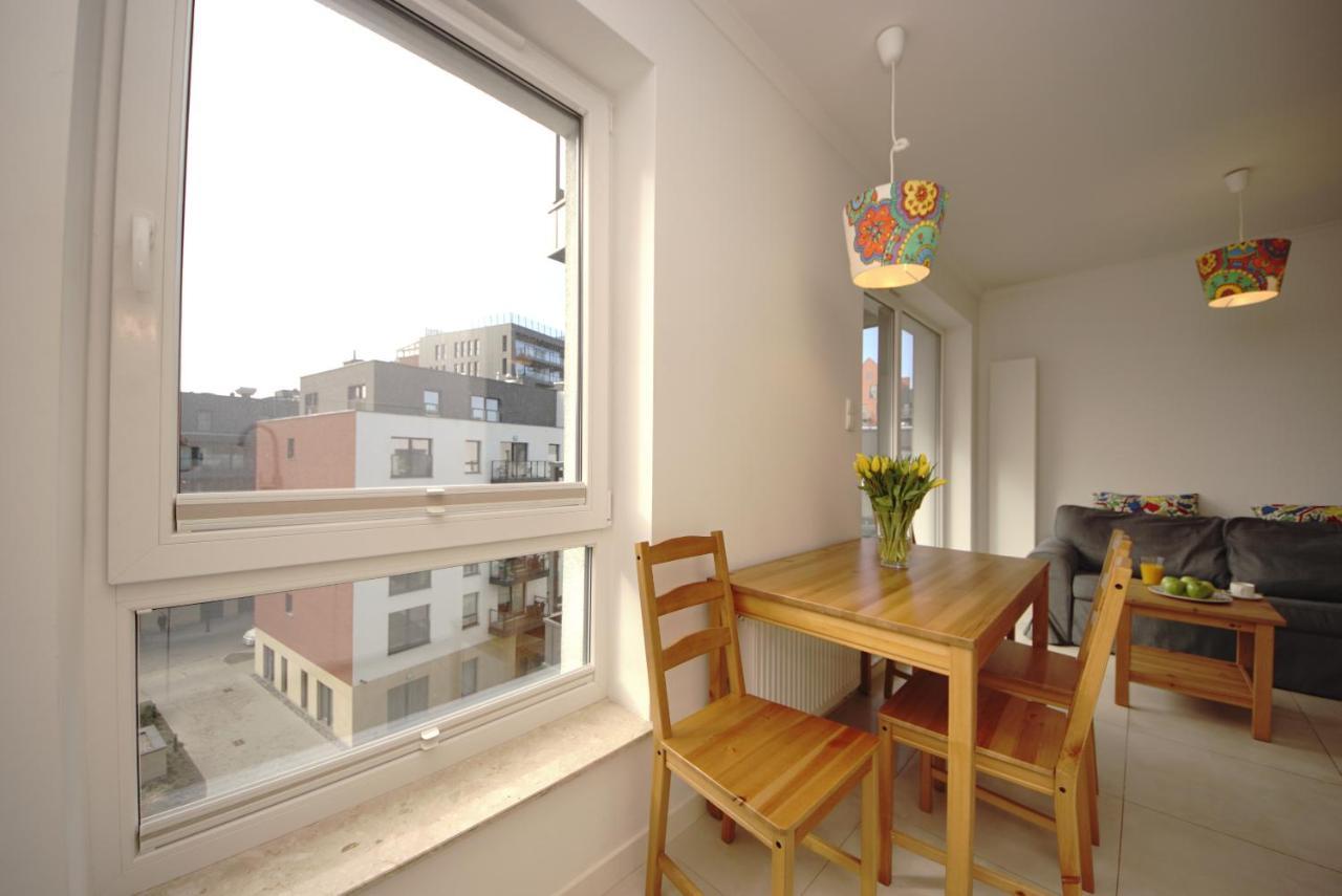 Holidays Home Apartamenty Chmielna Gdansk Bagian luar foto